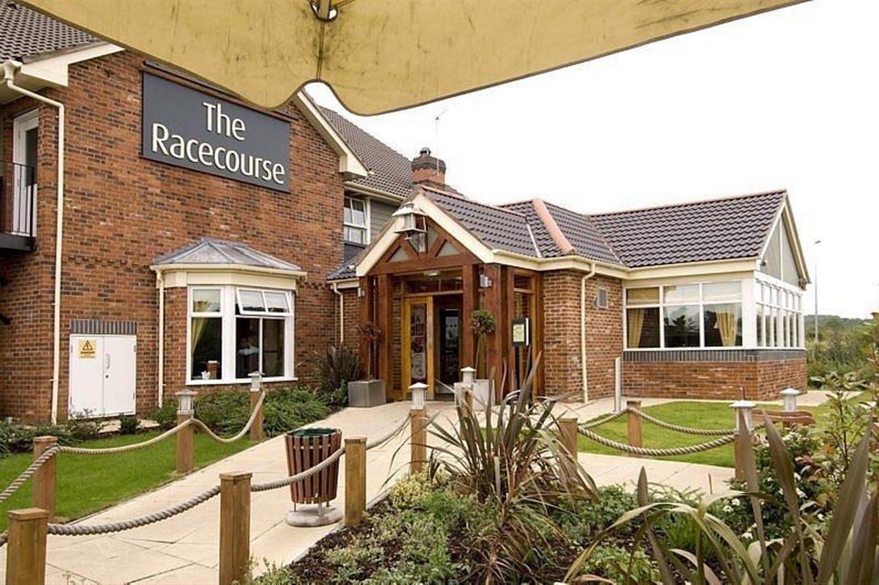 Premier Inn Uttoxeter Exterior foto
